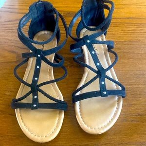 AE black dress sandals